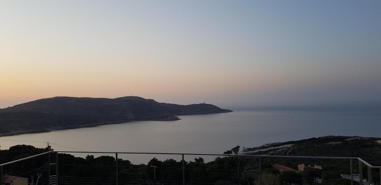 Villa Makele Calvi  Exteriör bild